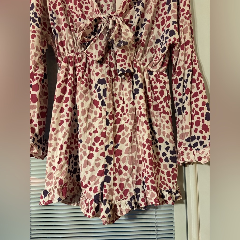 Emily Wonder  Ruffle Romper - Picture 9 of 13